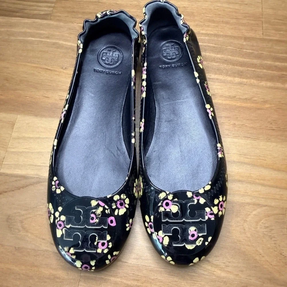 Tory Burch Minnie Travel Ballet Flats 5.5 Floral Patent Leather Black Logo